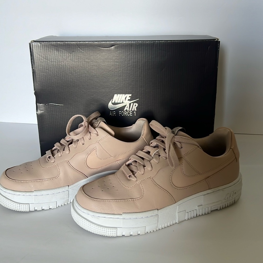Wmns Air Force 1 ‘Pixel Particle Beige’
